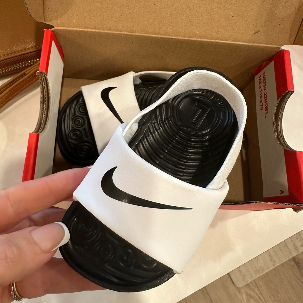 Nike Kids Kawa Slide Sandals - White & Black